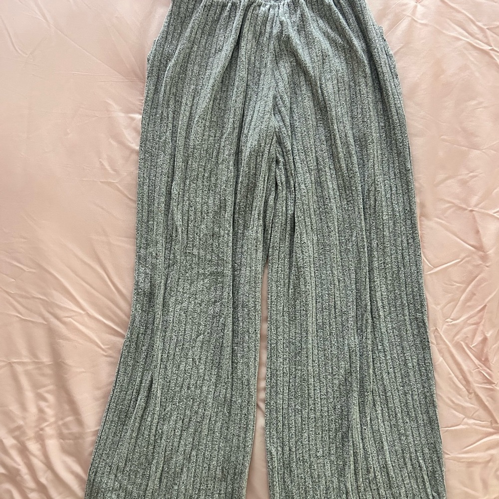Gray Women's Wide-Leg Pants